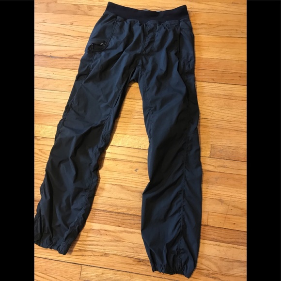 lululemon tracking